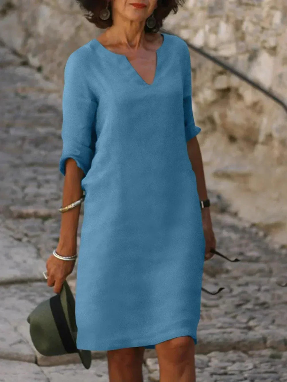 ModeChic.ca™ Élégance en V