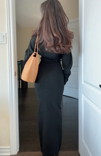 ModeChic.ca™ Signature : La Mono-Épaule